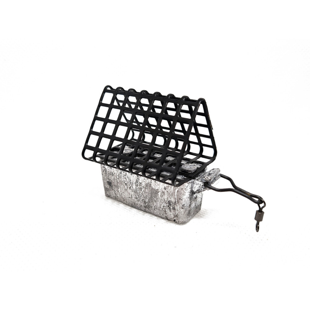 Годівниця фідерна трикутна 32x44 170 г.